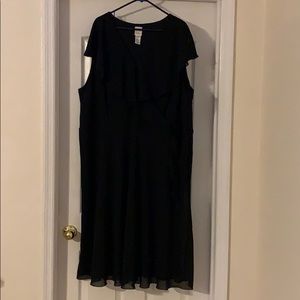 Women’s plus size 30w lined formal black  dress
